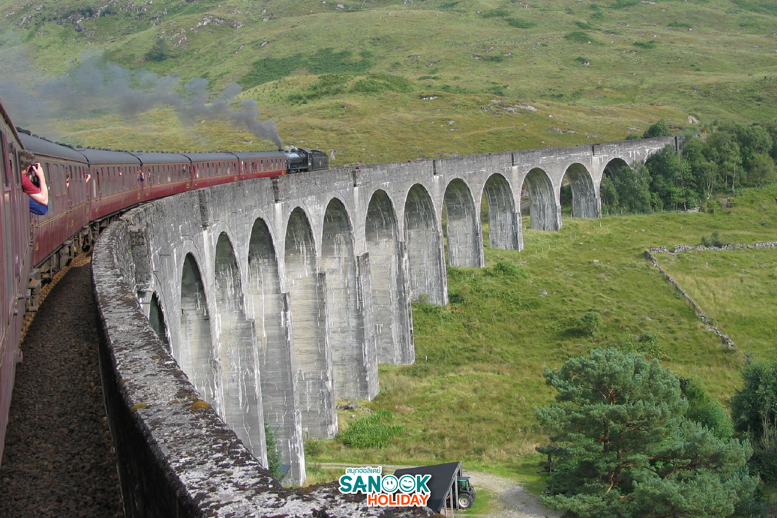 สะพานรถไฟเกล็นฟินแนน สถานที่ตามรอยหนังพ่อมดดัง แฮร์รี่ พอตเตอร์