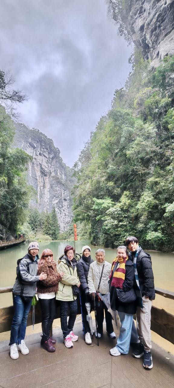 ฉงชิ่ง - ต้าจู๋ - อู่หลง