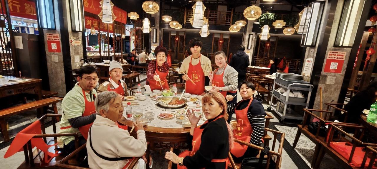 ฉงชิ่ง - ต้าจู๋ - อู่หลง